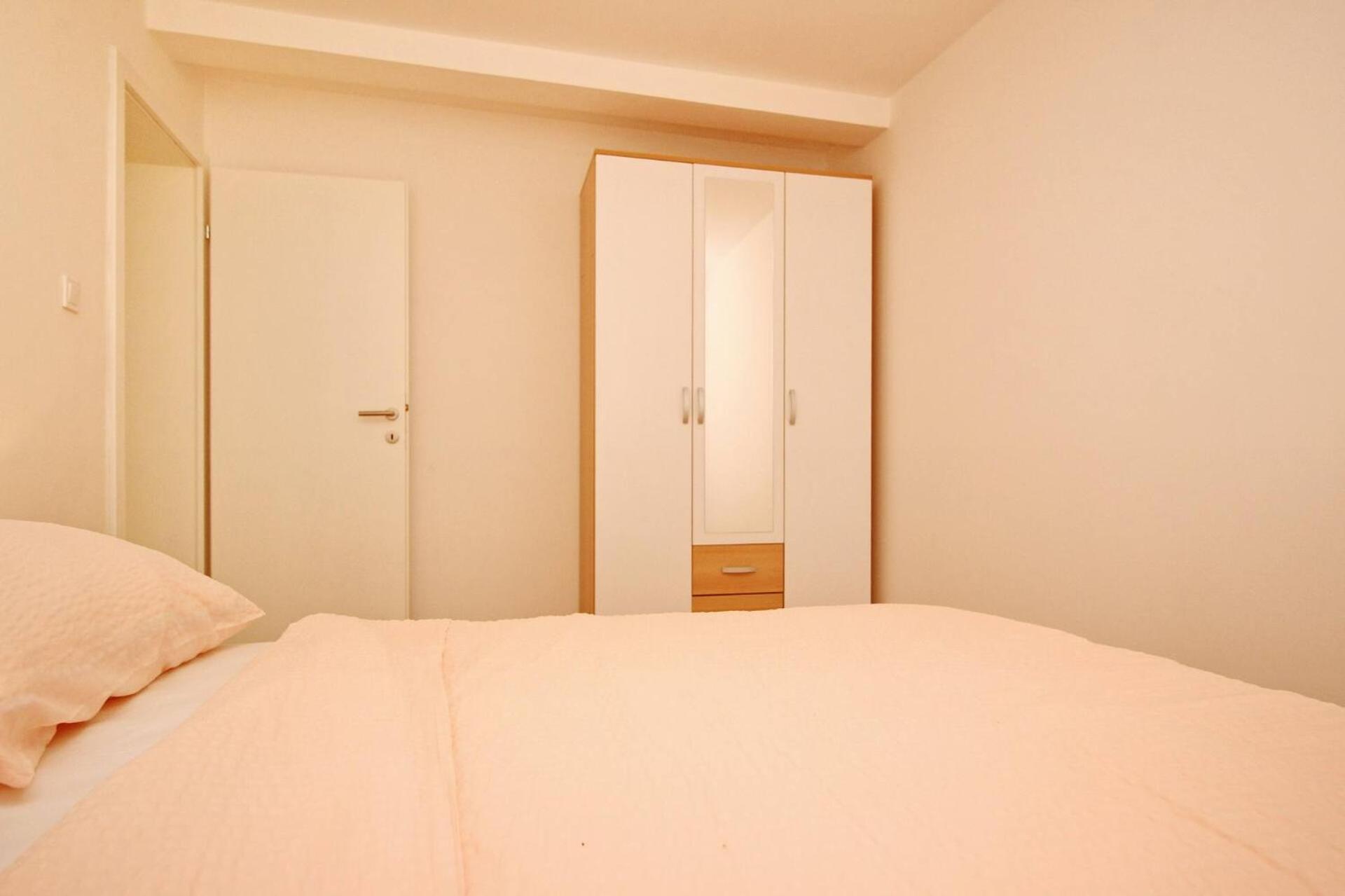 Apartments Vasilic-Cugalj-Smokvina Baška Eksteriør billede